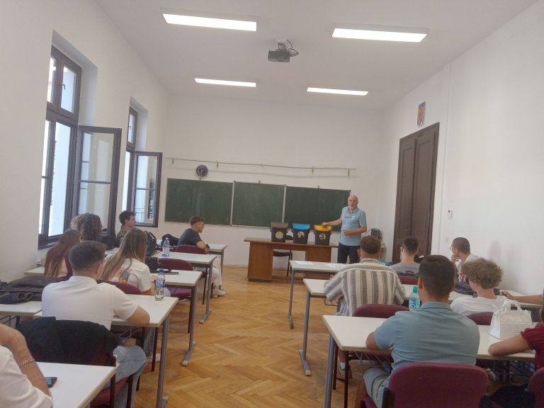 Hétfő: Zöld hét a 12.C-ben (egyben a tanév első napja)